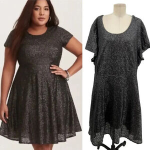 Torrid Gunmetal Grey Sequin Short Sleeve Fit & Flare Dress Plus Size 30‎